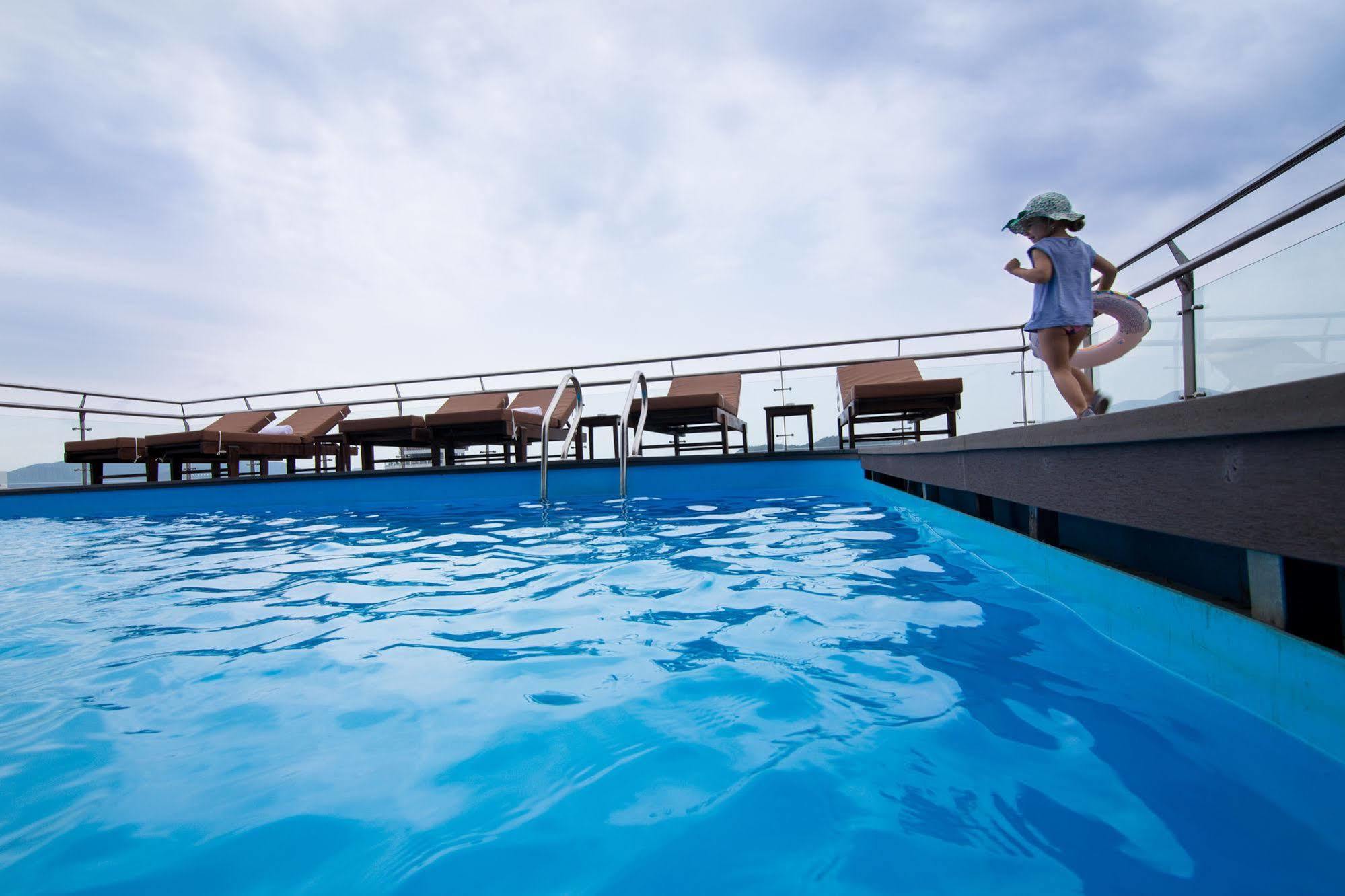 An Vista Hotel Nha Trang Eksteriør billede